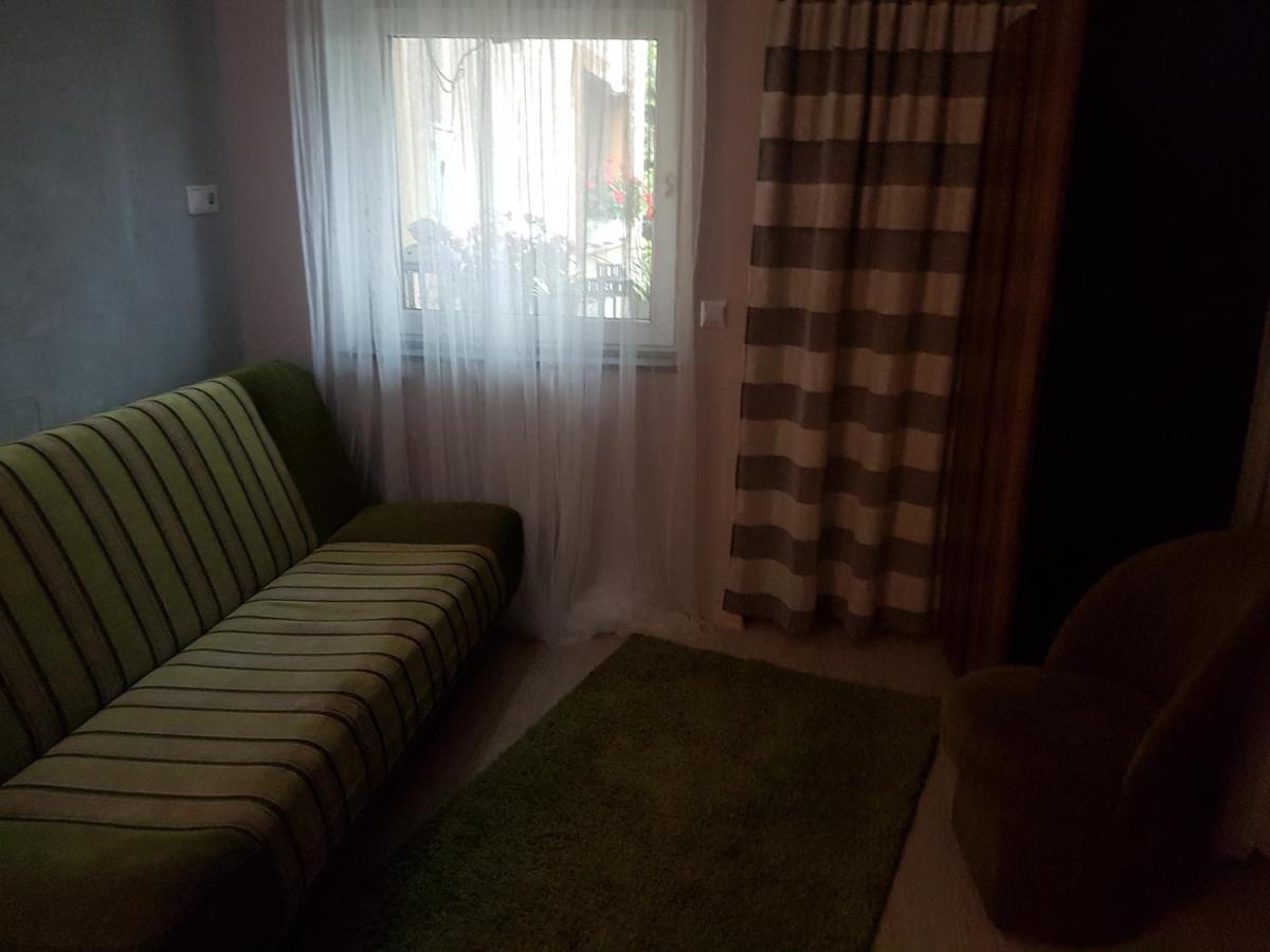 Wczasowisko Karola Apartment Lubomierz  Bagian luar foto