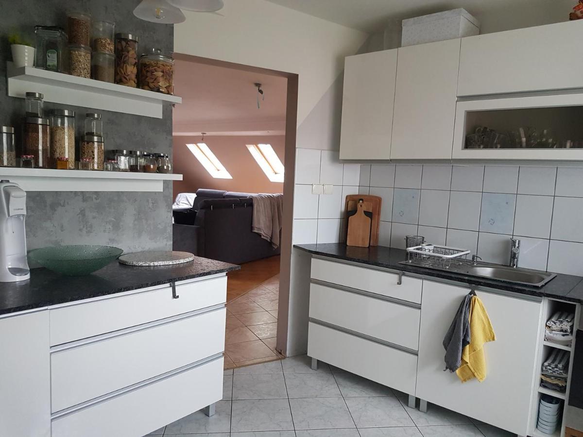 Wczasowisko Karola Apartment Lubomierz  Bagian luar foto