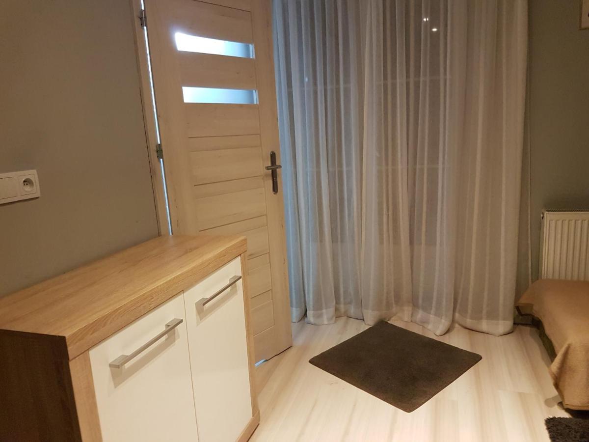 Wczasowisko Karola Apartment Lubomierz  Bagian luar foto
